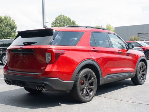 Used 2023 Ford Explorer ST w/ Equipment Group 401A AWD/4WD image 11