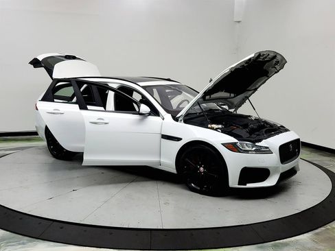 Used 2018 Jaguar XF S AWD/4WD image 10