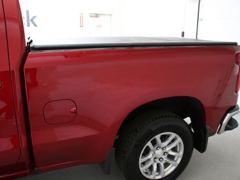 Used 2019 Chevrolet Silverado 1500 LT w/ All-Star Edition AWD/4WD image 5