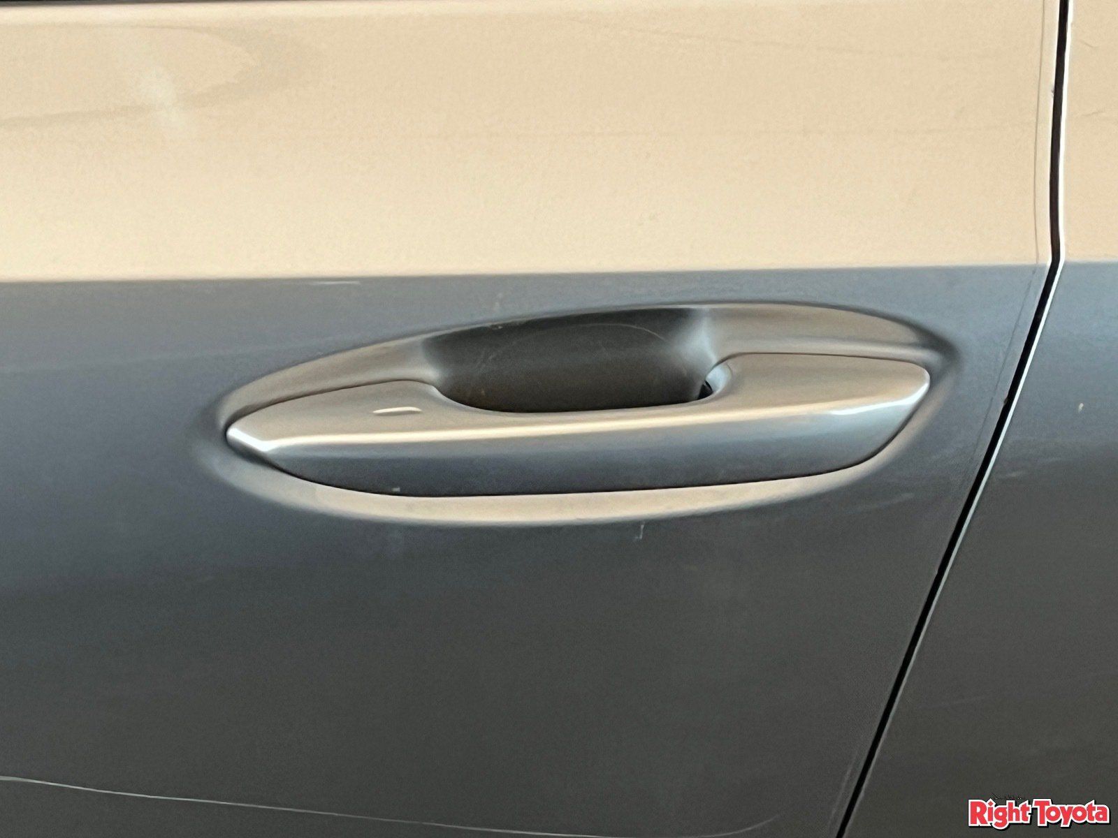 Used 2023 Lexus ES 350 w/ Premium Package FWD image 10