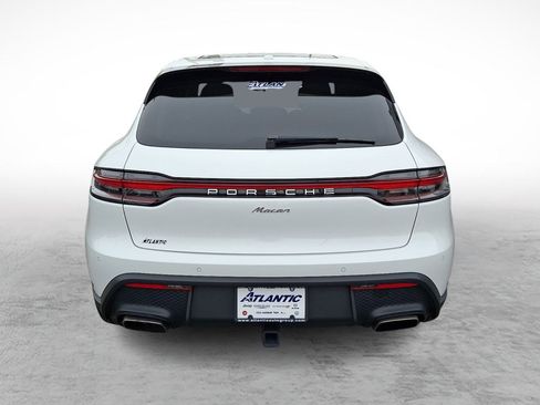 Used 2023 Porsche Macan AWD/4WD image 4