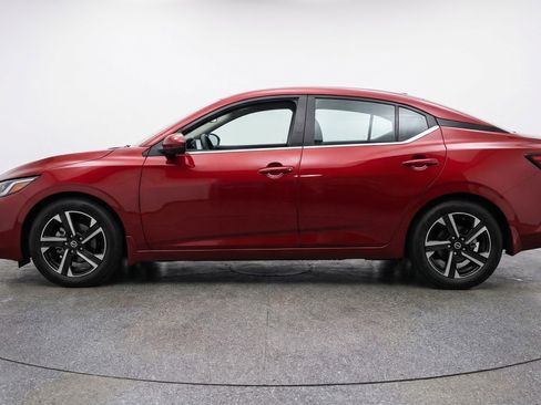 Used 2025 Nissan Sentra SV FWD image 5