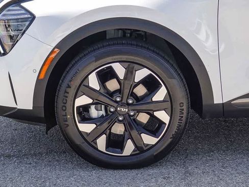Certified 2024 Kia Sportage X-Line Prestige AWD/4WD image 9