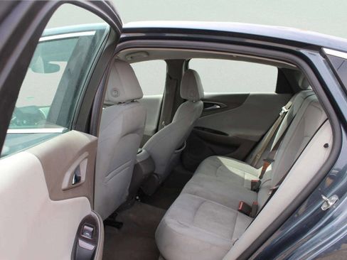 Used 2020 Chevrolet Malibu LS FWD image 7