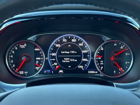 Used 2022 Chevrolet Traverse High Country image 38