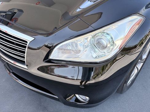 Used 2011 INFINITI M37 w/ Premium Pkg RWD image 8