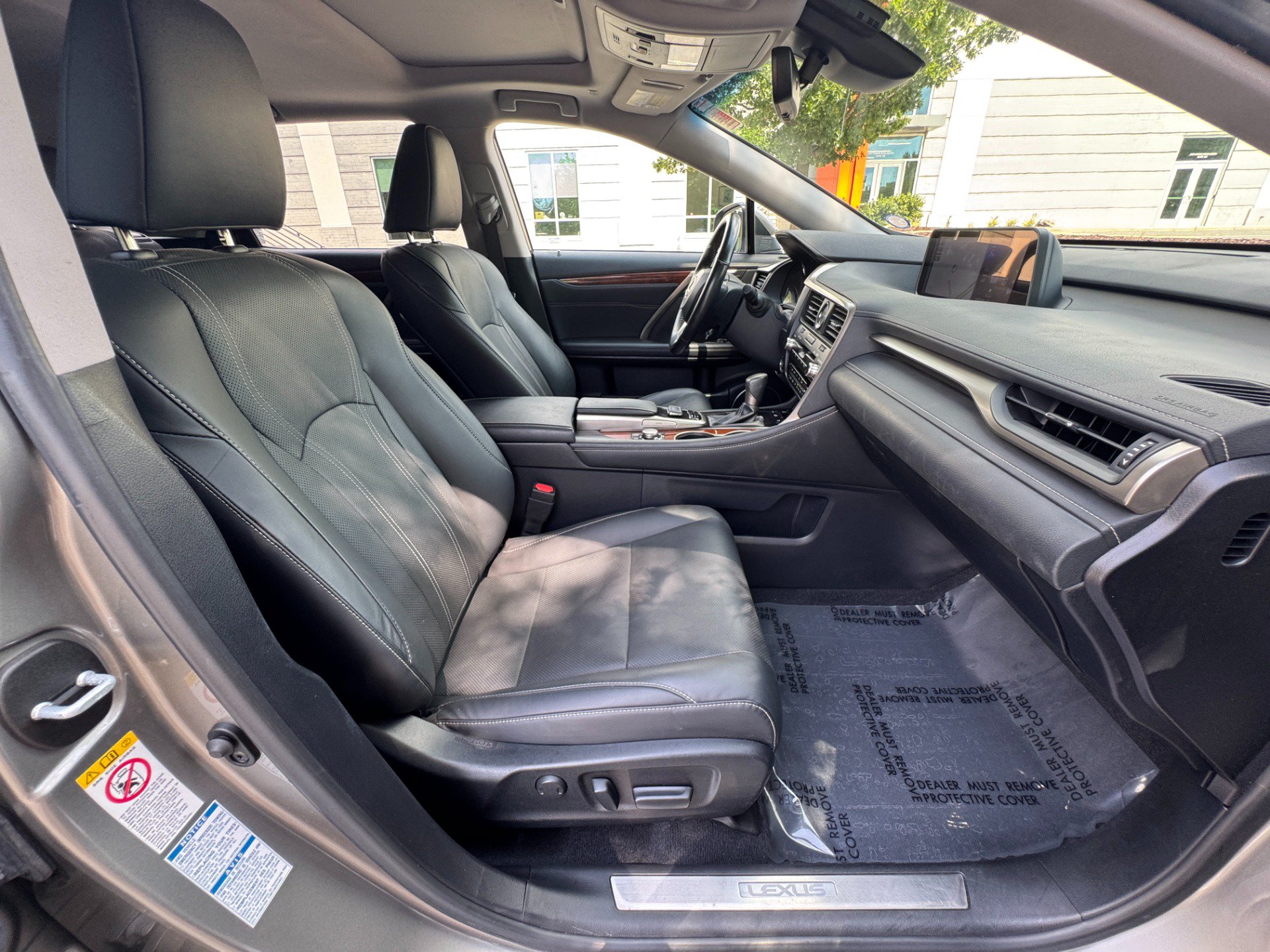 Used 2019 Lexus RX 350L AWD image 62
