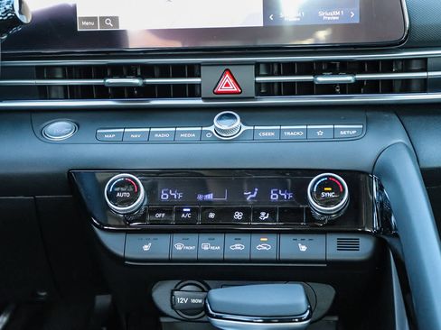 New 2025 Hyundai Elantra Limited w/ Cargo Package image 17