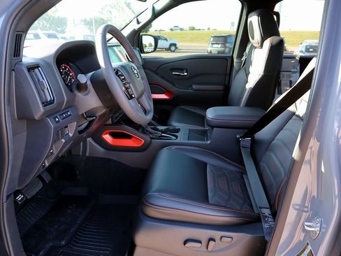 New 2026 Nissan Frontier PRO-4X w/ Pro Premium Package image 14