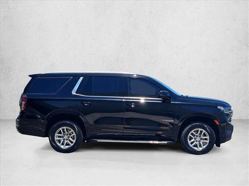 Certified 2023 Chevrolet Tahoe LT w/ Luxury Package AWD/4WD image 9