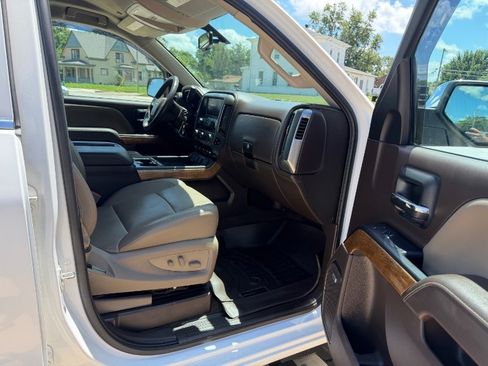 Used 2015 Chevrolet Silverado 1500 LTZ w/ LTZ Plus Package AWD/4WD image 20