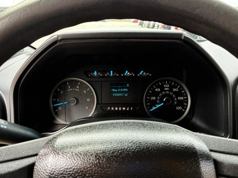 Used 2016 Ford F150 XLT image 18