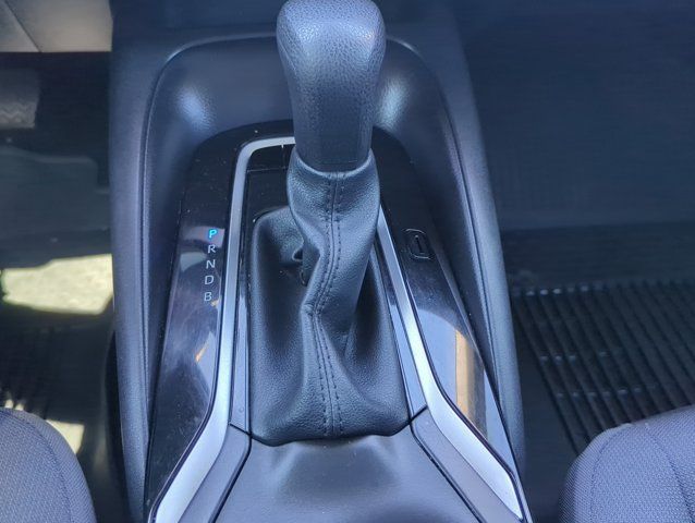 Certified 2025 Toyota Corolla LE FWD image 22