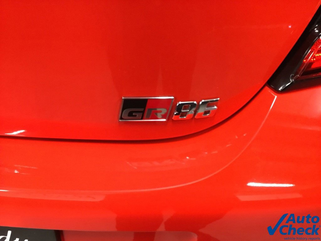 Used 2024 Toyota GR86 Premium RWD image 13