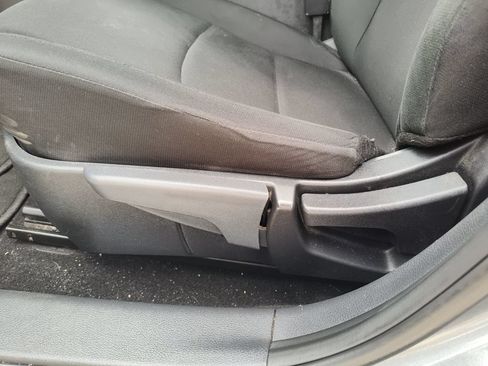 Used 2025 Nissan Sentra S FWD image 21