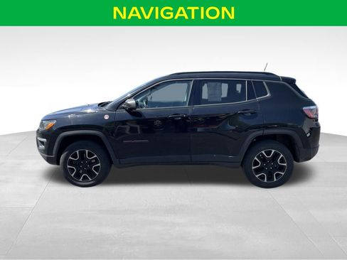 Used 2019 Jeep Compass Trailhawk w/ Cold Weather Group AWD/4WD image 4