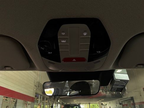 Used 2025 Kia K4 FWD image 15