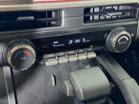 Certified 2026 Toyota 4Runner SR5 AWD/4WD image 15
