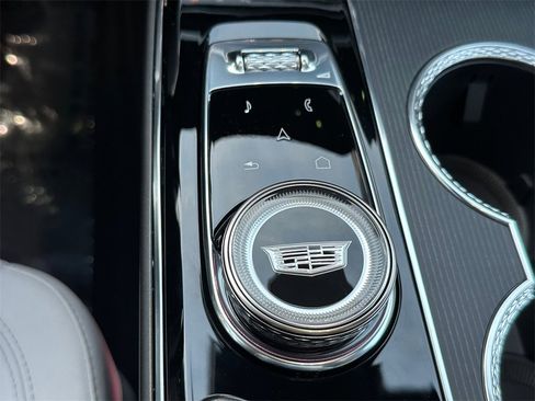 New 2026 Cadillac Lyriq Sport image 30