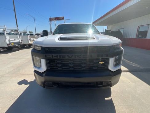 Used 2022 Chevrolet Silverado 2500 W/T w/ WT Fleet Convenience Package AWD/4WD image 3