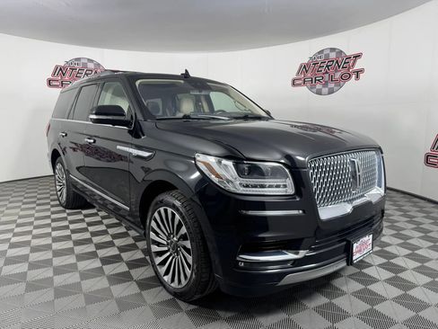 Used 2019 Lincoln Navigator Reserve w/ Cargo Package AWD/4WD image 9