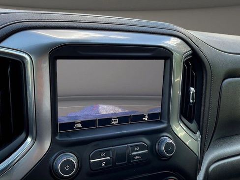 Used 2022 Chevrolet Silverado 1500 LTZ AWD/4WD image 17