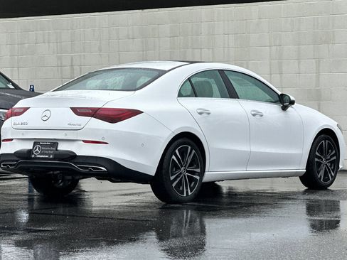 New 2025 Mercedes-Benz CLA 250 4MATIC image 5