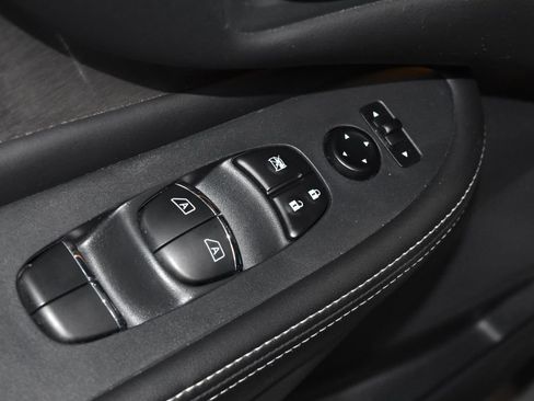 Certified 2023 Nissan Murano SL w/ SL Moonroof Package AWD/4WD image 6