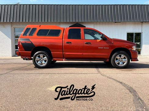 Used 2005 Dodge Ram 1500 Truck SLT w/ Daytona Edition Group AWD/4WD image 1