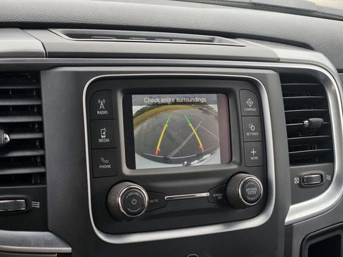 Used 2024 RAM 1500 Classic SLT image 19