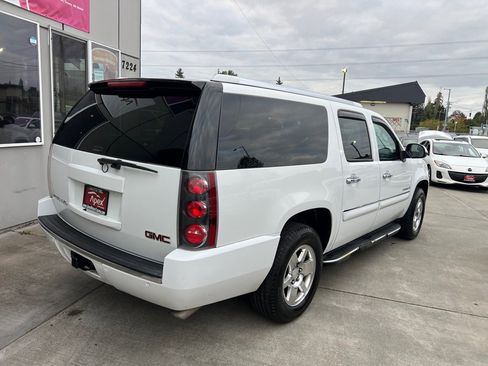 Used 2008 GMC Yukon XL Denali AWD/4WD image 7