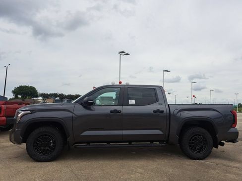 New 2026 Toyota Tundra SR5 w/ SR5 Convenience Package RWD image 8