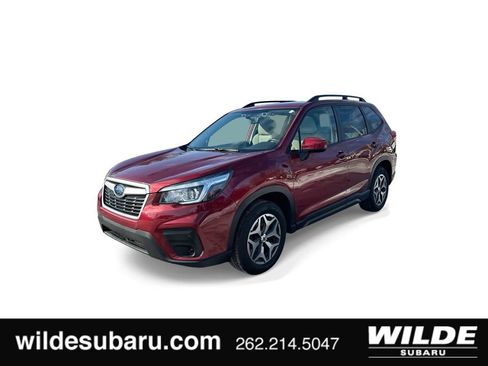 Used 2020 Subaru Forester Premium image 1