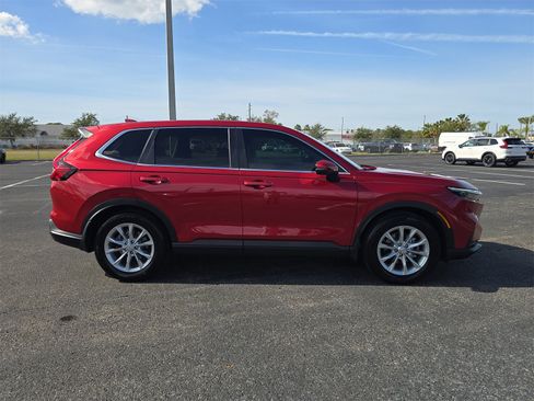 Used 2024 Honda CR-V EX image 3