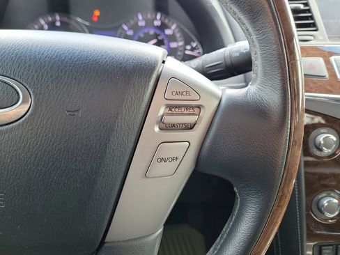 Used 2017 INFINITI QX80 2WD image 29