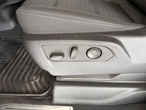 Certified 2023 Chevrolet Silverado 1500 LT image 20