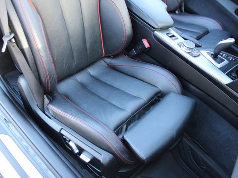 Used 2019 BMW 430i xDrive Convertible w/ Executive Package image 30