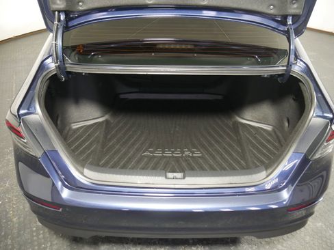 Used 2024 Honda Accord EX image 6