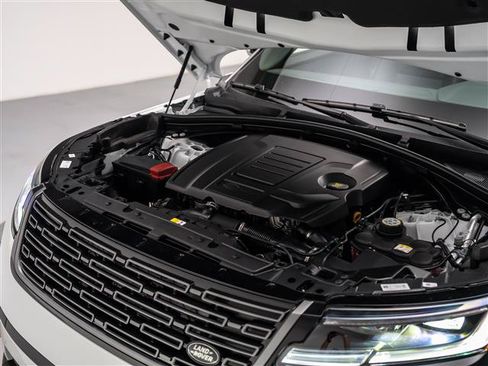 New 2026 Land Rover Range Rover Velar S AWD/4WD image 10