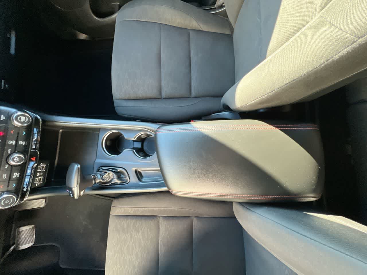 Used 2025 Dodge Durango GT AWD/4WD image 21