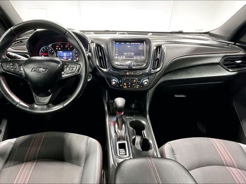 Used 2023 Chevrolet Equinox RS image 18