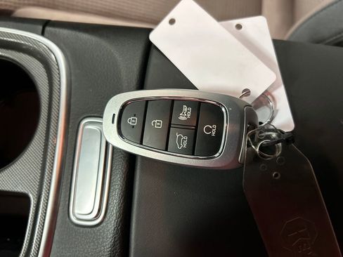 Used 2022 Hyundai Santa Fe SEL w/ Convenience Package image 20