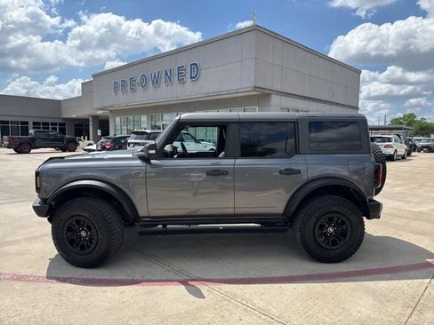 Used 2023 Ford Bronco Wildtrak image 1