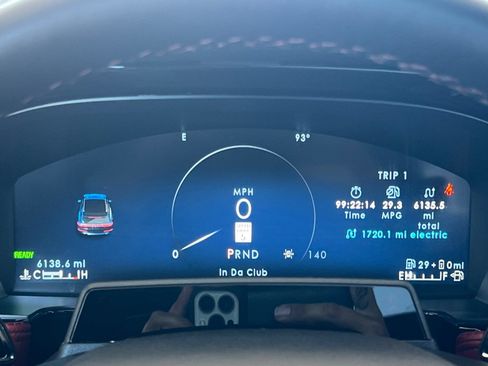 Certified 2025 Lincoln Corsair Grand Touring w/ Equipment Group 302A AWD/4WD image 25