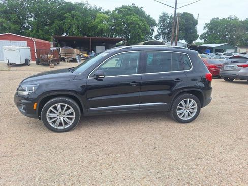 Used 2013 Volkswagen Tiguan S AWD/4WD image 2