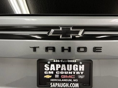 Certified 2024 Chevrolet Tahoe Z71 w/ Luxury Package AWD/4WD image 32