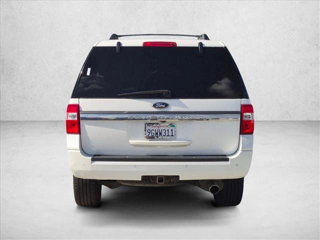 Used 2015 Ford Expedition EL XLT w/ Equipment Group 202A RWD image 6
