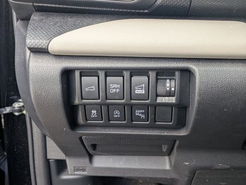 Used 2023 Subaru Forester Limited AWD/4WD image 12