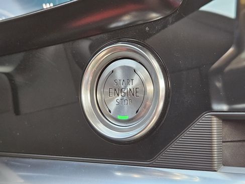 Used 2023 Chevrolet Corvette Stingray Premium Conv w/ Chrome Exterior Badge Package RWD image 23