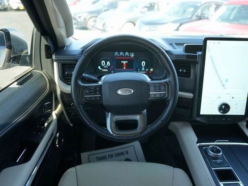 Certified 2024 Ford Expedition Max Platinum image 24